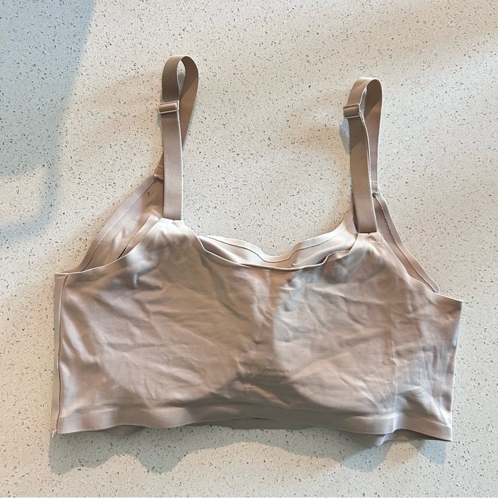 Thirdlove Adjustable Strap Wireless Bra Large Tau… - image 3